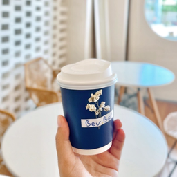 คาราเมลมัคคิอาโต้ ร้อน