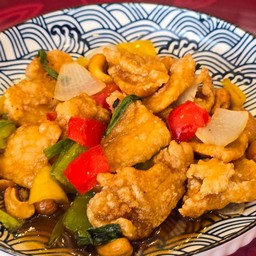 ไก่ผัดเม็ดมะม่วงหิมพานต์