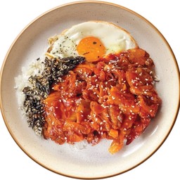 ข้าวไก่ซอสเผ็ดไข่ดาว