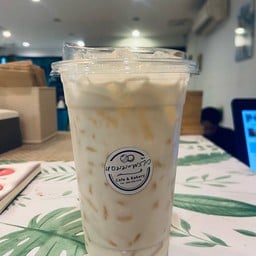 หอมมะพร้าว cafe’ and bakery