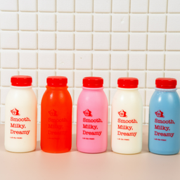 นมไวท์มอลเย็น(ขวด)