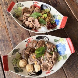 เตี๋ยวในบ้าน