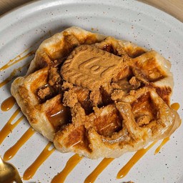 บิสคอฟ ครอฟเฟิล