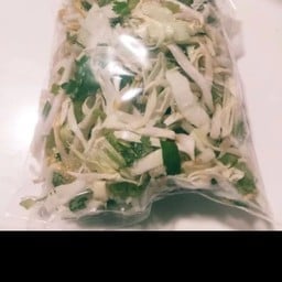 ข้าวปุ้นน้ำวัวแม่บัวรินทร์