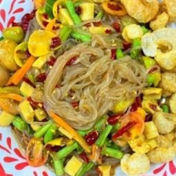 ตำเส้นเล็กแคบหมู