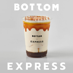 Iced Caramel Macchiato | คาราเมลมัคคิอาโต้เย็น