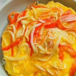ข้าวหน้าไข่ข้นปูอัด
