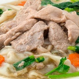 ราดหน้าหมู