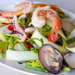 อะยำA-YAM สุพรรณบุรี