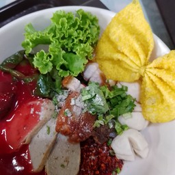 ก๋วยเตี๋ยวแห้งเย็นตาโฟ