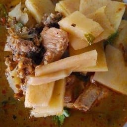 ร้านกับข้าวป้าศรี ผักฮี้ สันผักฮี้