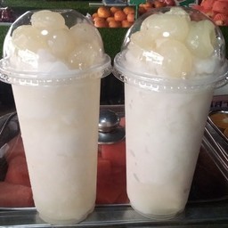 ลำใยปั่นนมสด 59.-