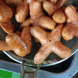 ไส้กรอกแดงในตำนาน