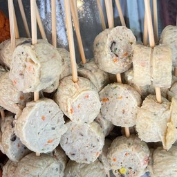 ลูกชิ้นทอด - สาย1