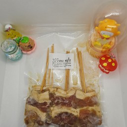 หมูปิ้งแบบนำไปปิ้งเอง10ไม้