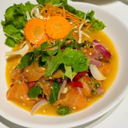 ยำแซลมอนวาซาบิ