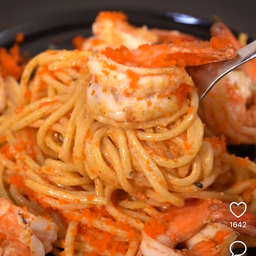พาสต้ากุ้งไข่กุ้ง