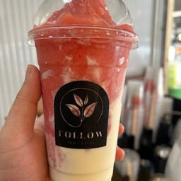 สตอเบอรี่โยเกิร์ต