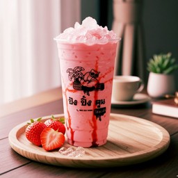 นมสตรอว์เบอร์รีเย็น