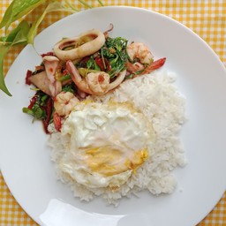 ครัวหลังบ้าน