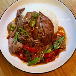 ข้าวผัดกระเพราตับหมู