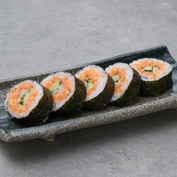 ฟูโตมากิไส้แซลมอน