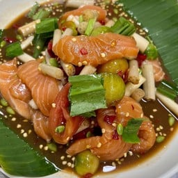 เหลาแซลม่อน