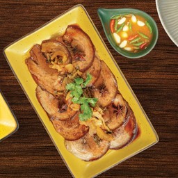 หมูฮ้องชาชู