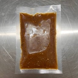 แดงกรอบ จุฬา (ข้าวหมูแดงสไตล์ไทย-ฮ่องกง)