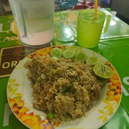 อาหารตามสั่ง ข้าวแกงต้นไทร โป๊กโป๊กเจ้าเก่า