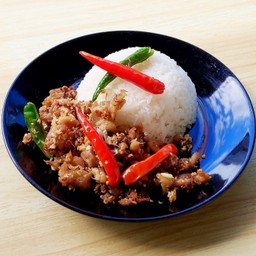 ไก่ทอดกะเทียมพริกสด