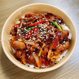 ข้าวหน้าหมูผัดซอสบุลโกกิ