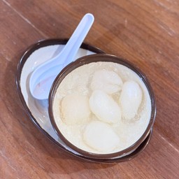 เงาะกระป๋อง