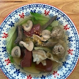 ร้านก๋วยจั๊บญวนเชฟแบงค์