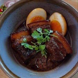 หลึก Luek หลึก Luek