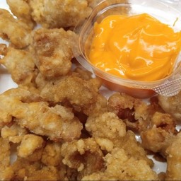 ไก่ทอด ซอสชีส