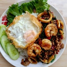 ครัวท้ายซอยบ้านเอื้อศิลา