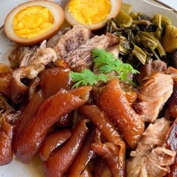 ขาหมู (กับข้าว)