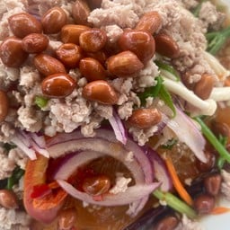 ยำร้อยรส