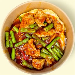 ข้าวพริกแกงหมู