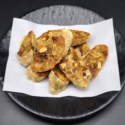 เผือกทรงเครื่องทอด 香于炸卷