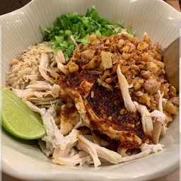 F2. แซ่บแห้งไก่ฉีก