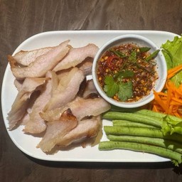คอหมูย่าง
