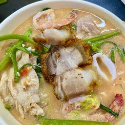 สุกี้ รวมมิตร ใส่ทุกอย่าง