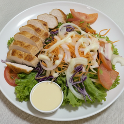 สลัดไก่อบ