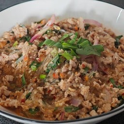 ร้านแซ่บอีสาน