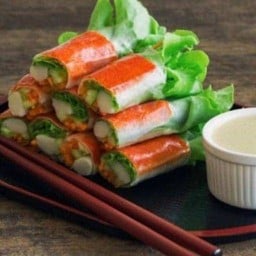 ต้นสลัด ตลาดom night