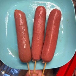 ไส้กรอกรมควัน ทอด