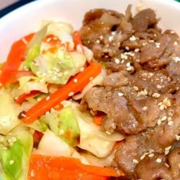 ข้าวหน้าหมูเกาหลี