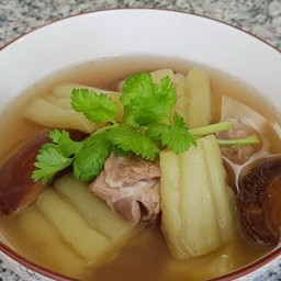 มะระ เห็ดหอม โครงหมู